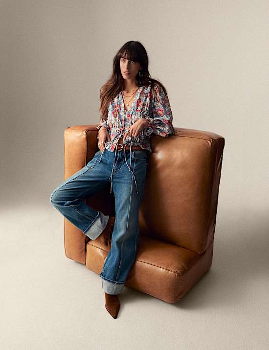 High Waisted Straight Leg Turn Up Jeans