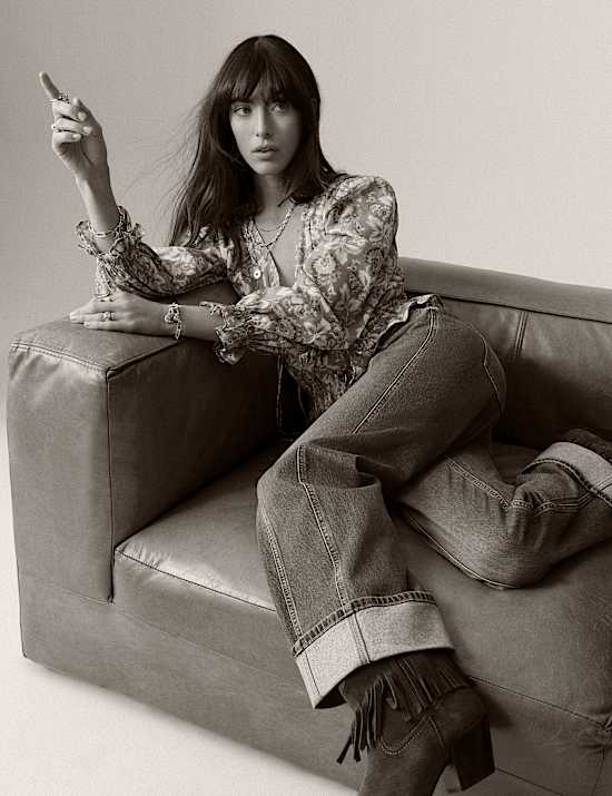 High Waisted Straight Leg Turn Up Jeans