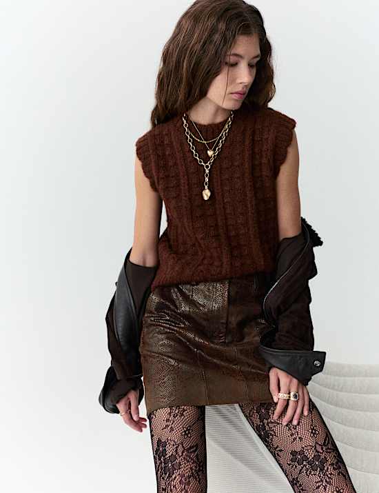 Minirock aus Leder mit Schlangenprint