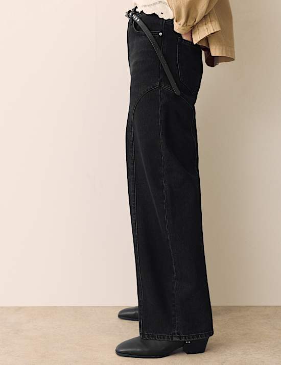 Western Tapered Jeans