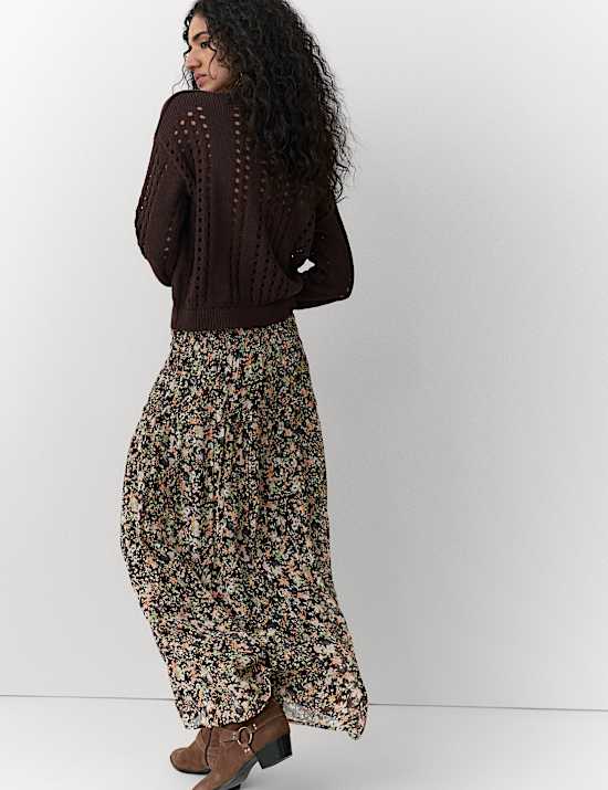 Jupe longue &agrave; volants, motif fleuri et taille fronc&eacute;e