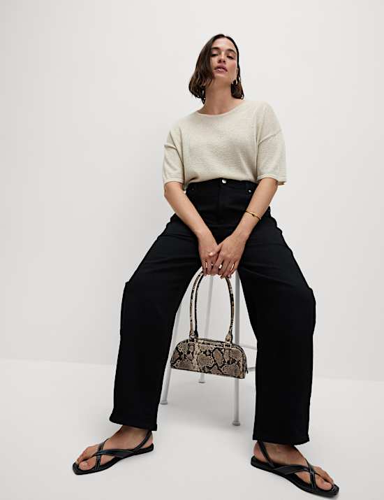 Mid Rise Relaxed Horseshoe Jeans