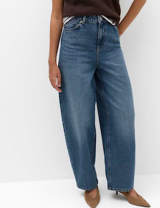 Relaxed Mid Rise Cinch Barrel Jeans
