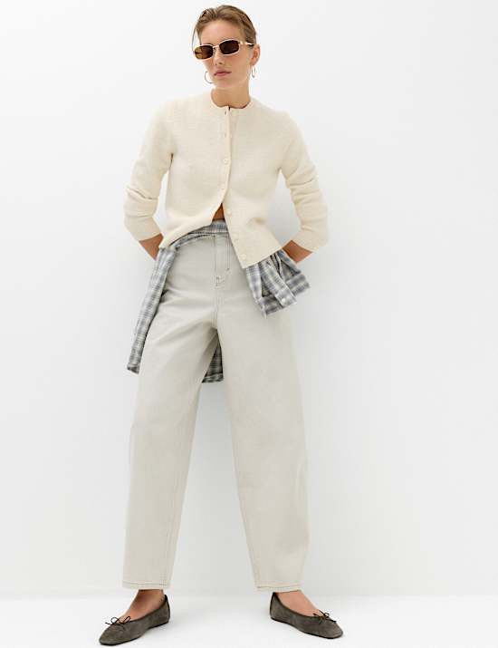 Relaxed Mid Rise Cinch Barrel Jeans