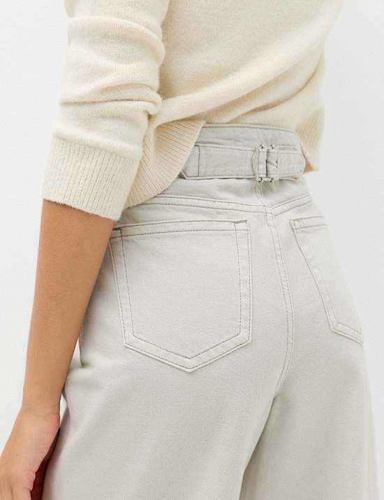 Relaxed Mid Rise Cinch Barrel Jeans