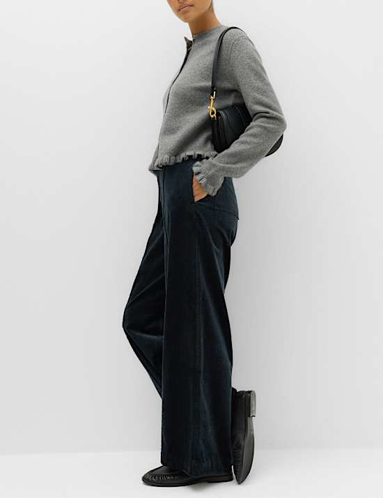 Pantalon coupe large en velours c&ocirc;tel&eacute; &agrave; nervures