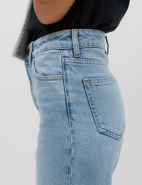 Mid Rise Straight Leg Ankle Length Jeans