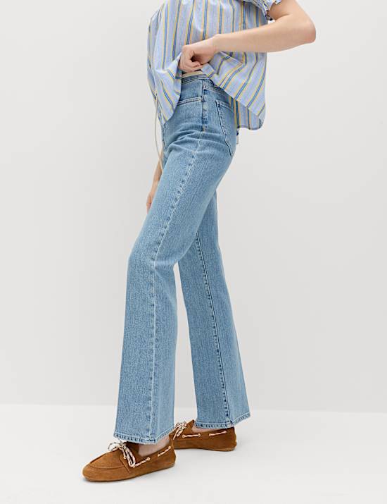High Waisted Flared Jeans