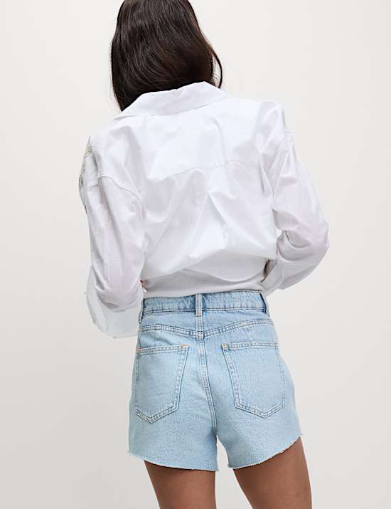 Ψηλόμεσο τζιν σορτς σε γραμμή Mom