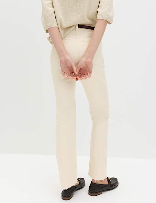 High Waisted Frayed Kickflare Jeans