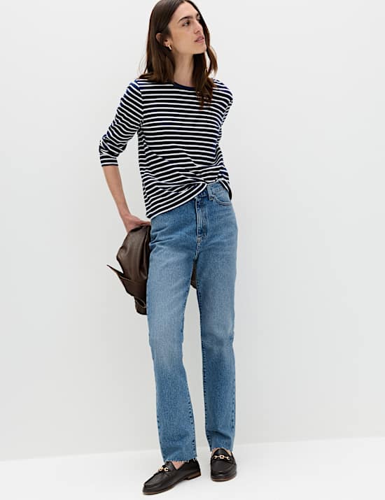 High Waisted Frayed Kickflare Jeans