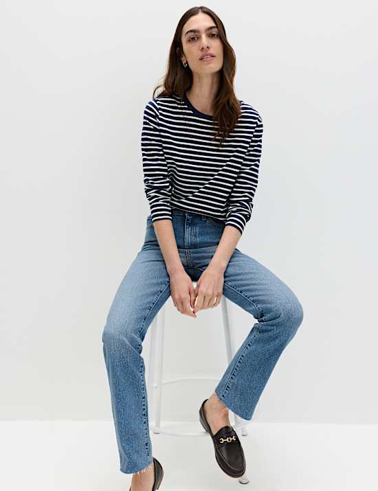 High Waisted Frayed Kickflare Jeans