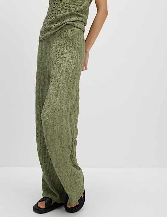 Pantalon coupe large textur&eacute; &agrave; ceinture &eacute;lastique