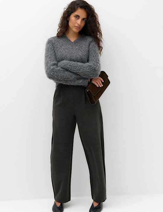 Pleated Barrel Leg Trouser
