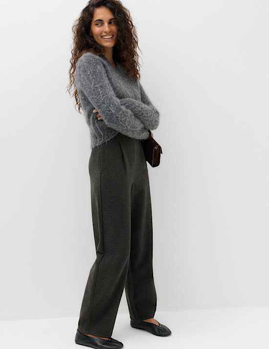 Pleated Barrel Leg Trouser