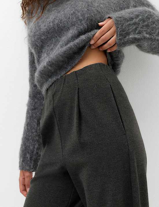 Pleated Barrel Leg Trouser