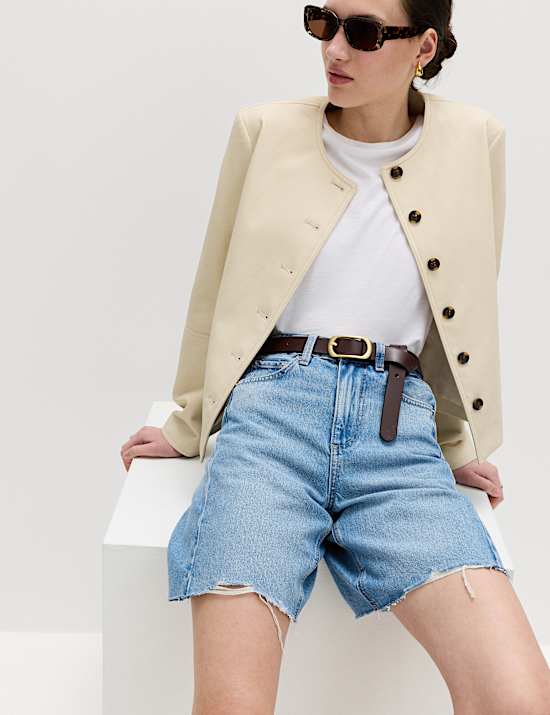Denim-Shorts mit mittelhohem Bund, Barrel-Leg und unvers&auml;ubertem Saum