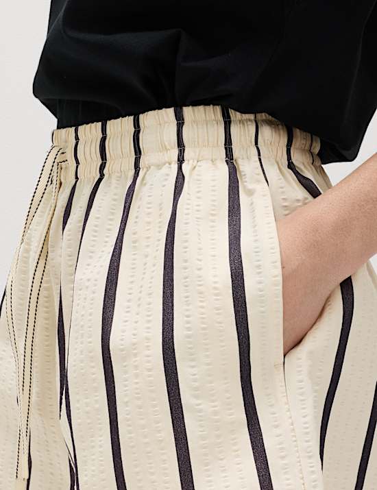 Cotton Blend Seersucker Striped Shorts