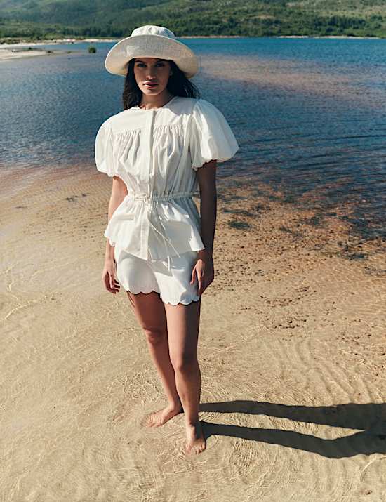 Pure Cotton Scallop Hem Shorts