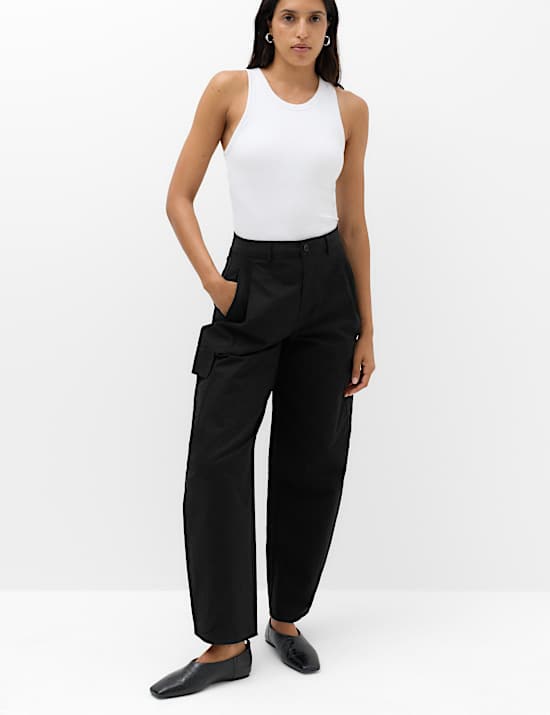 Trousers & shorts