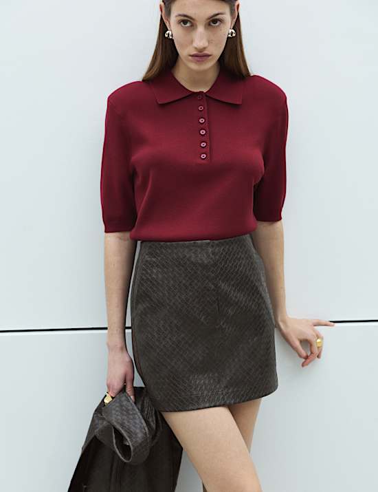 Sk&oacute;ropodobna sp&oacute;dnica trapezowa z efektem plecionki