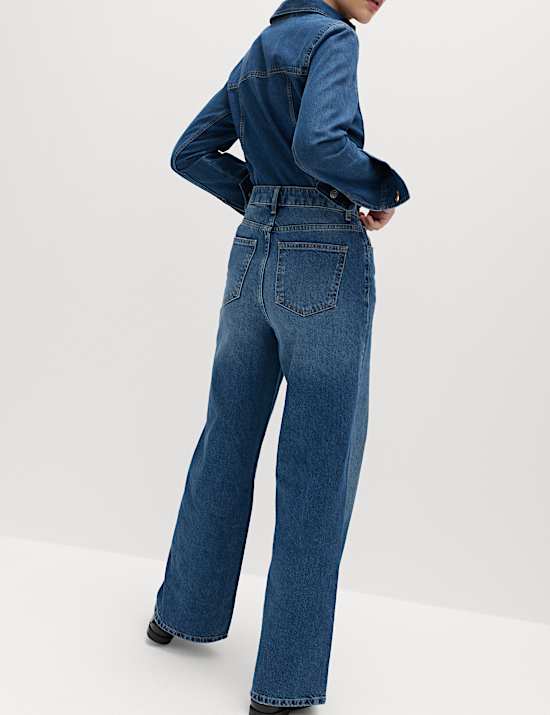 Jean rigide coupe large &agrave; taille haute