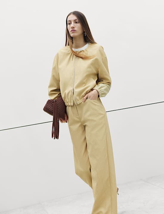 Pantalon coupe large sac en papier en similicuir