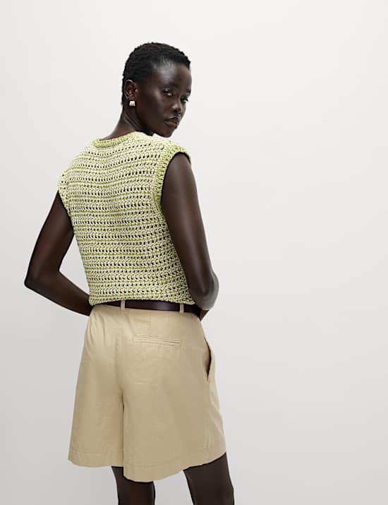 Zuiver katoenen bermuda met plooi voor