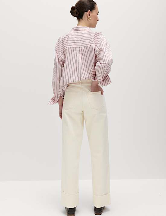 Jean slim coupe large taille haute &agrave; revers