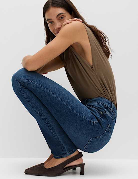 Lily Magic Shaping High Waisted Jeans