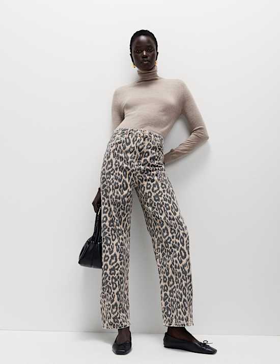 Jeans barrel de talle medio con estampado de animales