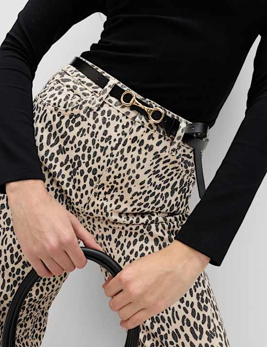 Jean taille normale coupe barrel &agrave; imprim&eacute; animal