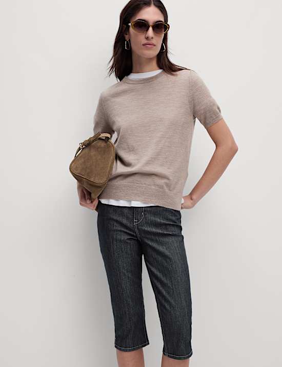 Smart Denim Capri