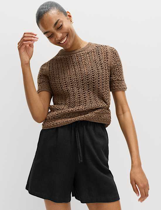 Korte pull on-broek van linnen met hoge taille