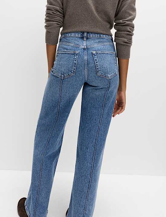 ג'ינס בגזרה רחבה וגבוהה עם קפלים