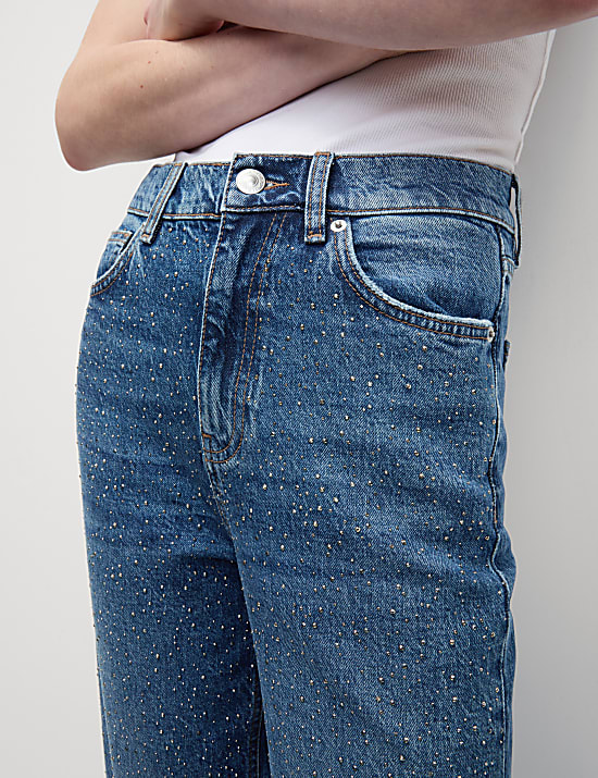 Jean taille haute longueur cheville à décoration