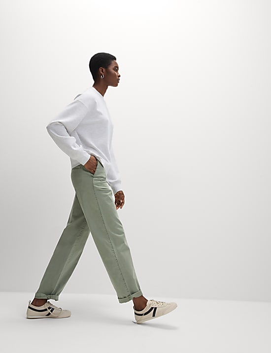 Chino μέχρι τον αστράγαλο με ίσια μπατζάκια και υψηλή περιεκτικότητα σε βαμβάκι