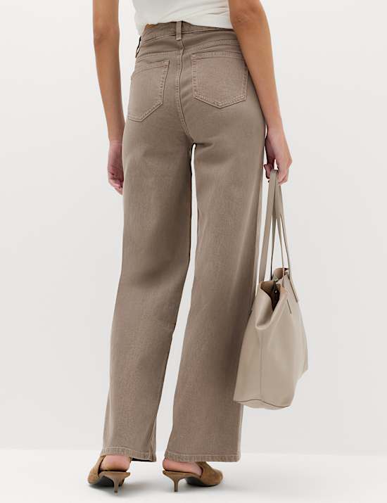 The Wide-Leg Jeans