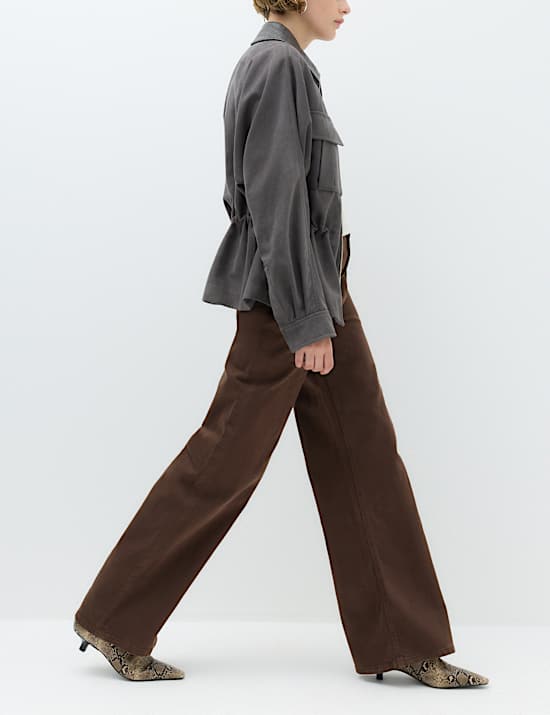 The Wide-Leg Jeans