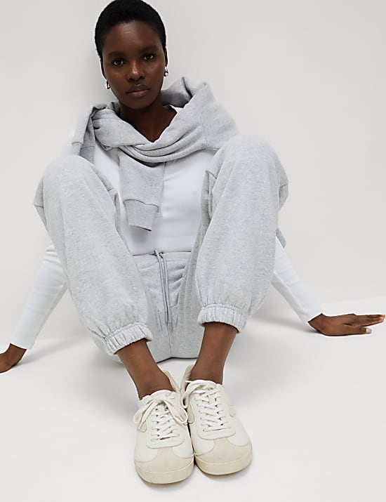 Jogginghose mit B&uuml;ndchensaum, hohem Baumwollanteil und Kordelzug