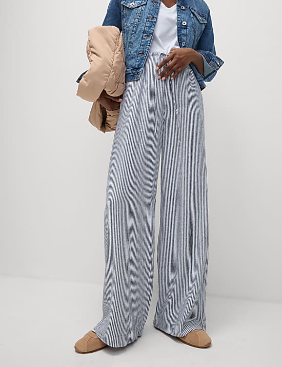 Wide fit trousers