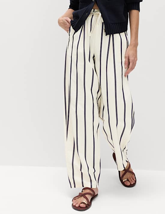 Seersucker Striped Barrel Leg Trousers