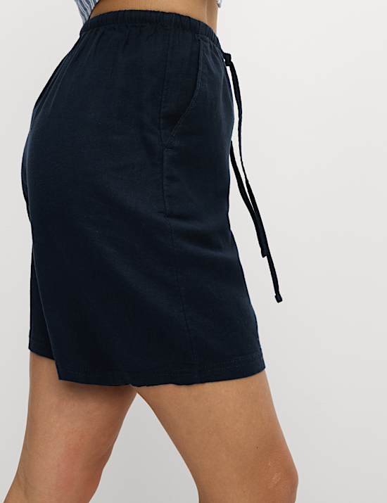 Short taille haute en lin