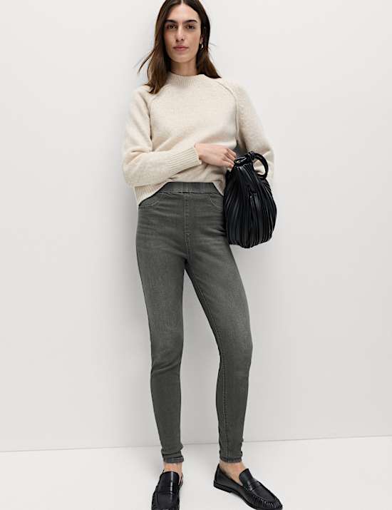 Pull on High Waisted Jegging