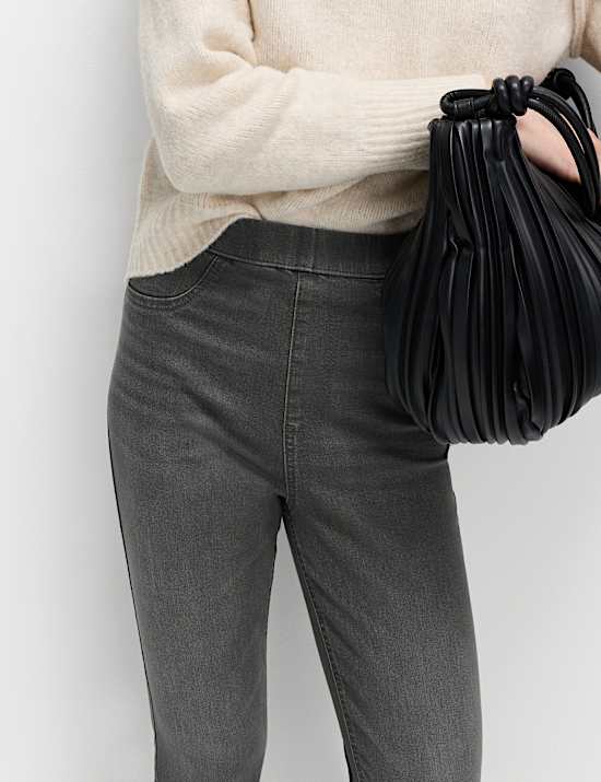 Pull on High Waisted Jegging