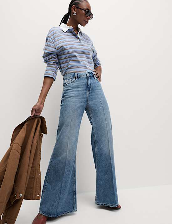 Mid Rise Flared Jeans