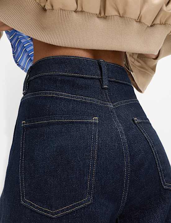 Jean taille haute coupe carotte longueur cheville