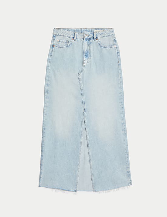 Chemise coupe longue en jean fendue sur le devant