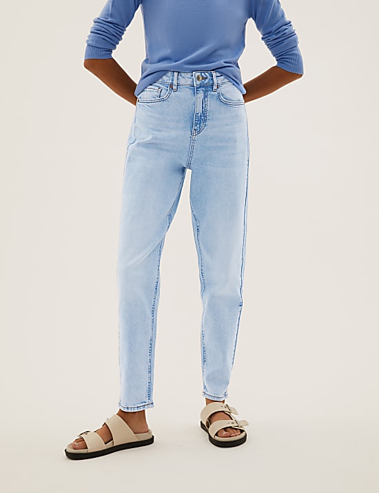 The Mom Jeans