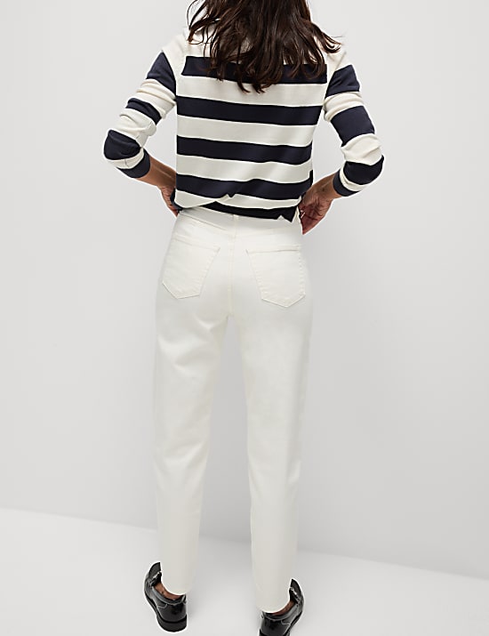 ג'ינס בגזרת Mom